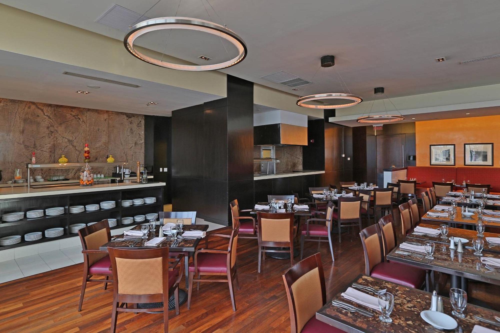Courtyard by Marriott Panama Multiplaza Mall Esterno foto