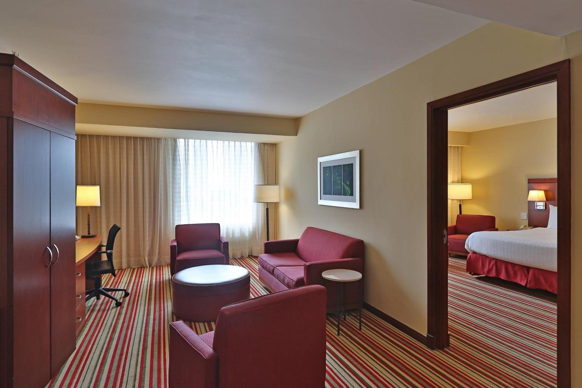 Courtyard by Marriott Panama Multiplaza Mall Esterno foto